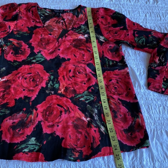Rachel Zoe long sleeved red, black and green floral blouse with V neck. Small - Picture 8 of 14